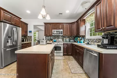 116 Robin Road, Neptune Township, NJ 07753 - Photo 16