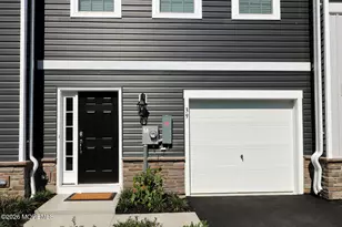 39 Baybreeze Dr, Waretown, NJ 08758 - Photo 2