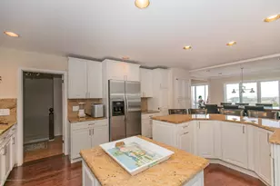 18 Ocean Ave N, Ocean Grove, NJ 07756 - Photo 10