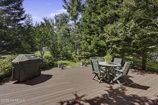 2083 Benjamin Cir, Wall Township, NJ 07719 - Photo 12
