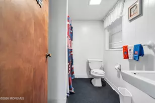 5 Princeton St, Red Bank, NJ 07701 - Photo 32