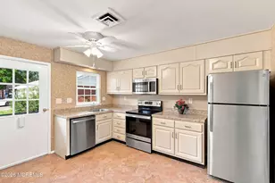 831B Inverness Ct, Lakewood, NJ 08701 - Photo 2
