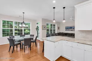 712 Mill Pond Wy, Eatontown, NJ 07724 - Photo 10