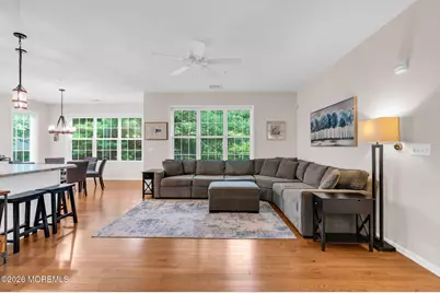 712 Mill Pond Way #112, Eatontown, NJ 07724 - Photo 6