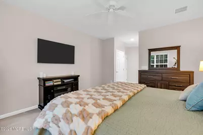 712 Mill Pond Way #112, Eatontown, NJ 07724 - Photo 20