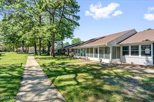 660D Plymouth Dr, Lakewood, NJ 08701 - Photo 24