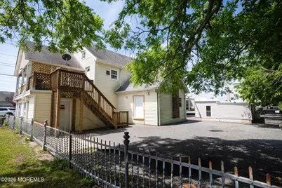 11-17 E Main Street, Tuckerton, NJ 08087 - Photo 20
