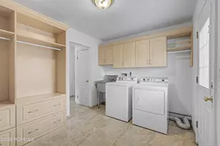 10 Campo Ln, Hazlet Township, NJ 07730 - Photo 22