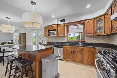10 Campo Lane, Hazlet Township, NJ 07730 - Photo 12