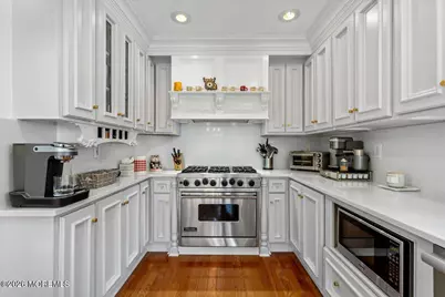 102 Middletown Road, Holmdel, NJ 07733 - Photo 8