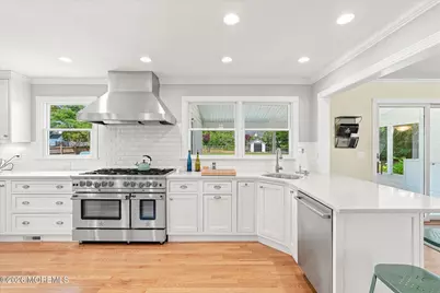 264 Beachview Avenue, Manahawkin, NJ 08050 - Photo 16