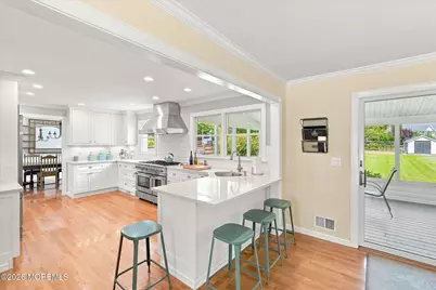 264 Beachview Avenue, Manahawkin, NJ 08050 - Photo 12