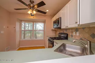 128 Heron Ct, Manalapan Township, NJ 07726 - Photo 10