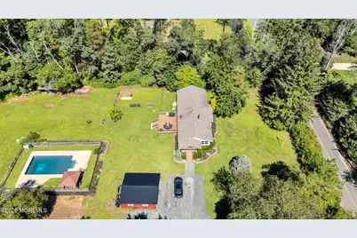 15 Water Street, Colts Neck Township, NJ 07722 - Photo 34