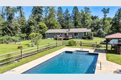 15 Water Street, Colts Neck Township, NJ 07722 - Photo 32