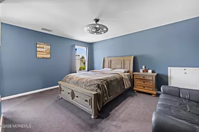 87 E Parsonage Way, Manalapan Township, NJ 07726 - Photo 10