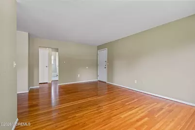 306 South Street #B, Eatontown, NJ 07724 - Photo 4