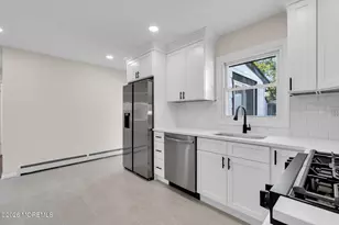 552 Ridgeway Ave, South Amboy, NJ 08879 - Photo 10