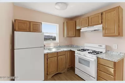 40 Twilight Avenue #Unit 2, Keansburg, NJ 07734 - Photo 6