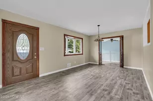 12 Carol Ln, Howell Township, NJ 07731 - Photo 4