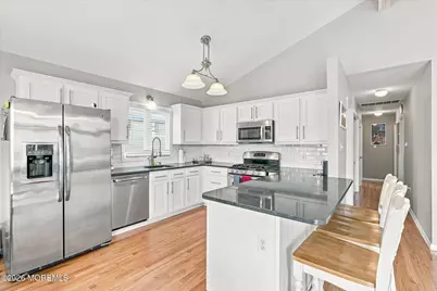 256 W 10th Street, Ship Bottom, NJ 08008 - Photo 12