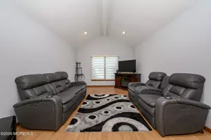 152 Nautilus Dr, Manahawkin, NJ 08050 - Photo 4
