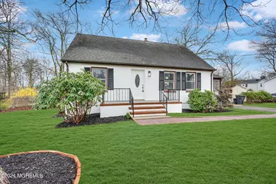 13 Swain Avenue, Toms River Township, NJ 08755 - Photo 2