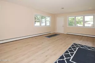 22 Vera Cruz Ct, Toms River Township, NJ 08757 - Photo 4