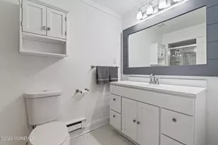 233 Medford Ct, Manalapan Township, NJ 07726 - Photo 26