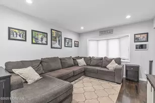 11 Cornell Dr, Hazlet Township, NJ 07730 - Photo 8