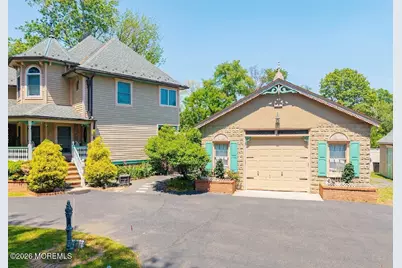 410 Thompson Avenue, Middletown, NJ 07748 - Photo 4