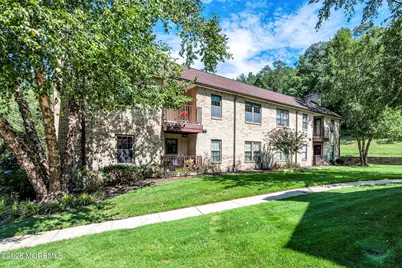 417 Wellington Place, Matawan, NJ 07747 - Photo 2