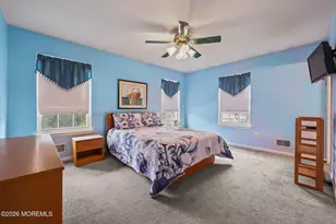31 Kentucky Dr, Hazlet Township, NJ 07730 - Photo 20