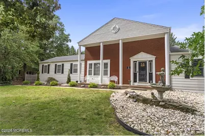 21 Cameron Court, Freehold, NJ 07728 - Photo 2