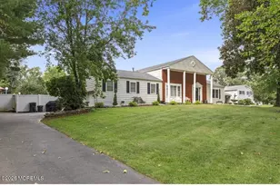 21 Cameron Ct, Freehold, NJ 07728 - Photo 1