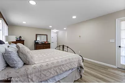 21 Cameron Court, Freehold, NJ 07728 - Photo 16