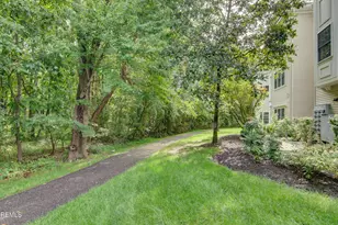 1318 Falston Cir, Old Bridge Township, NJ 08857 - Photo 46