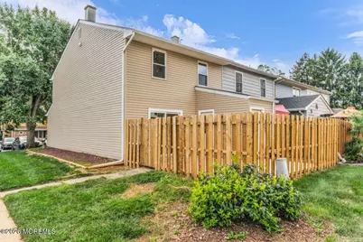 61 Kingsley Way, Freehold, NJ 07728 - Photo 30