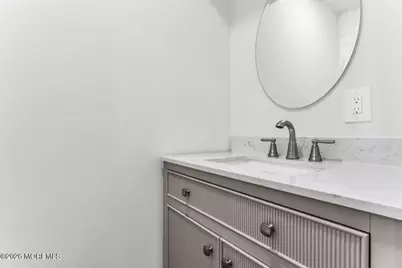 61 Kingsley Way, Freehold, NJ 07728 - Photo 12