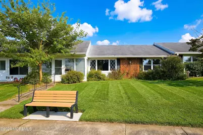 711B Dorchester Drive #1002, Lakewood, NJ 08701 - Photo 2