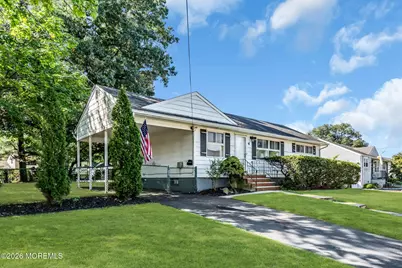 4 N Parkview Terrace, Hazlet Township, NJ 07730 - Photo 2