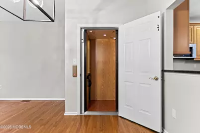 21 W Aspen Way, Matawan, NJ 07747 - Photo 14