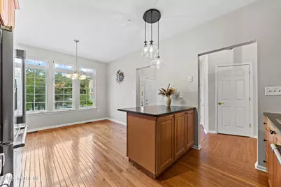21 W Aspen Way, Matawan, NJ 07747 - Photo 8