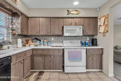 126 Royal Drive, Brick, NJ 08723 - Photo 12