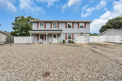 409 Predmore Avenue, Lanoka Harbor, NJ 08734 - Photo 2