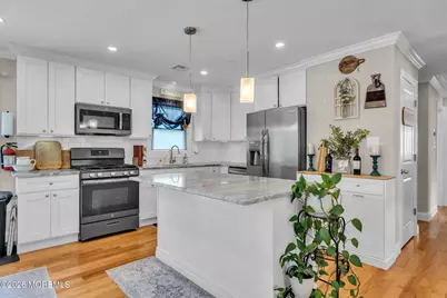 409 Predmore Avenue, Lanoka Harbor, NJ 08734 - Photo 10