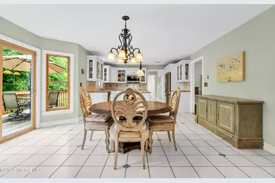 30 Amagansett Drive, Morganville, NJ 07751 - Photo 26