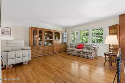16 Coventry Court, Manalapan Township, NJ 07726 - Photo 6