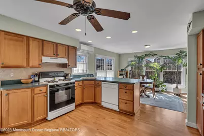 811 Claridge Drive, Spring Lake, NJ 07762 - Photo 14