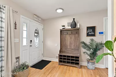 704 Aumack Avenue, Union Beach, NJ 07735 - Photo 4